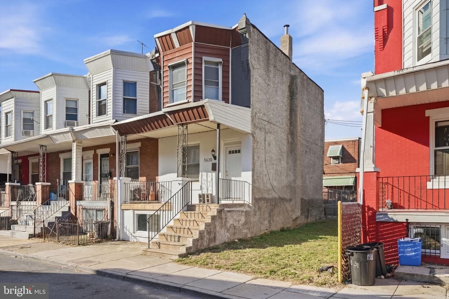 5635 Montrose Street photo 2