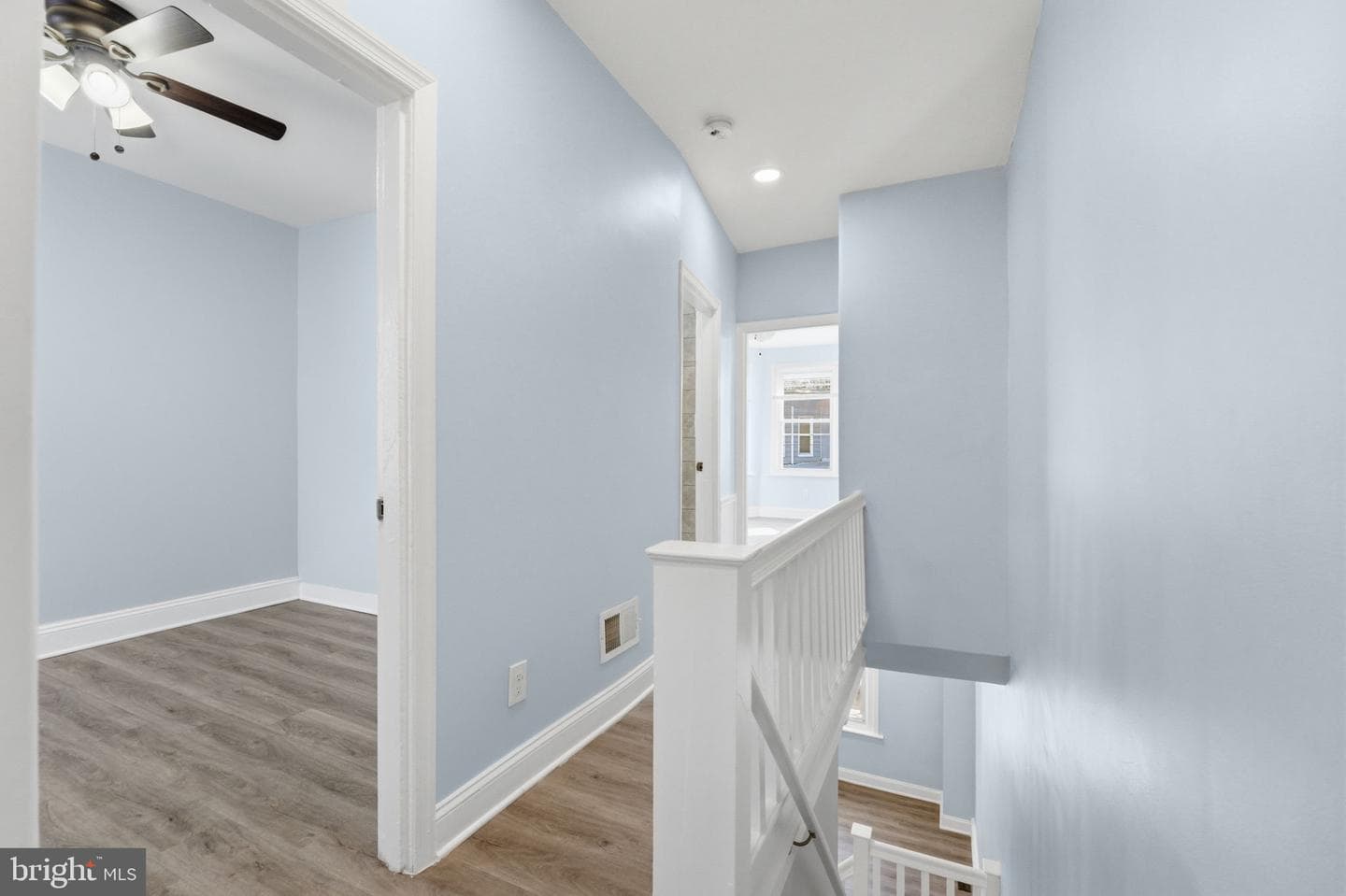 5635 Montrose Street photo 20