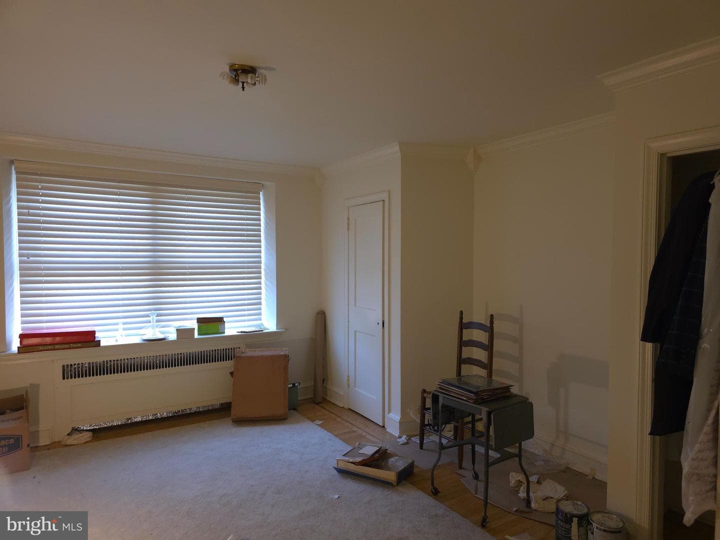 988 Allengrove Street photo 12