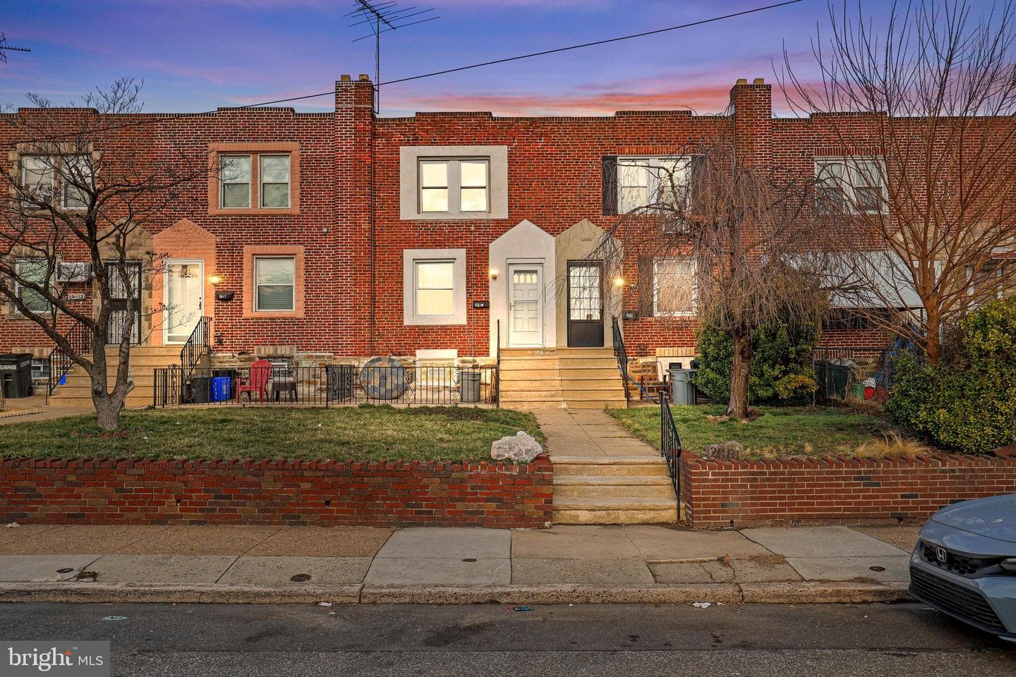 2079 Kennedy Street photo 18