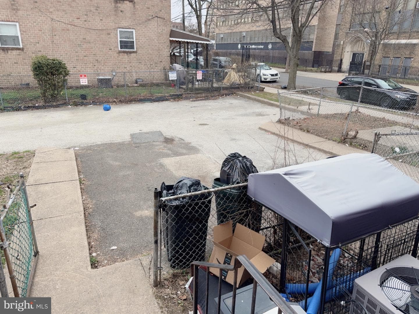 1228 W Susquehanna Avenue photo 4