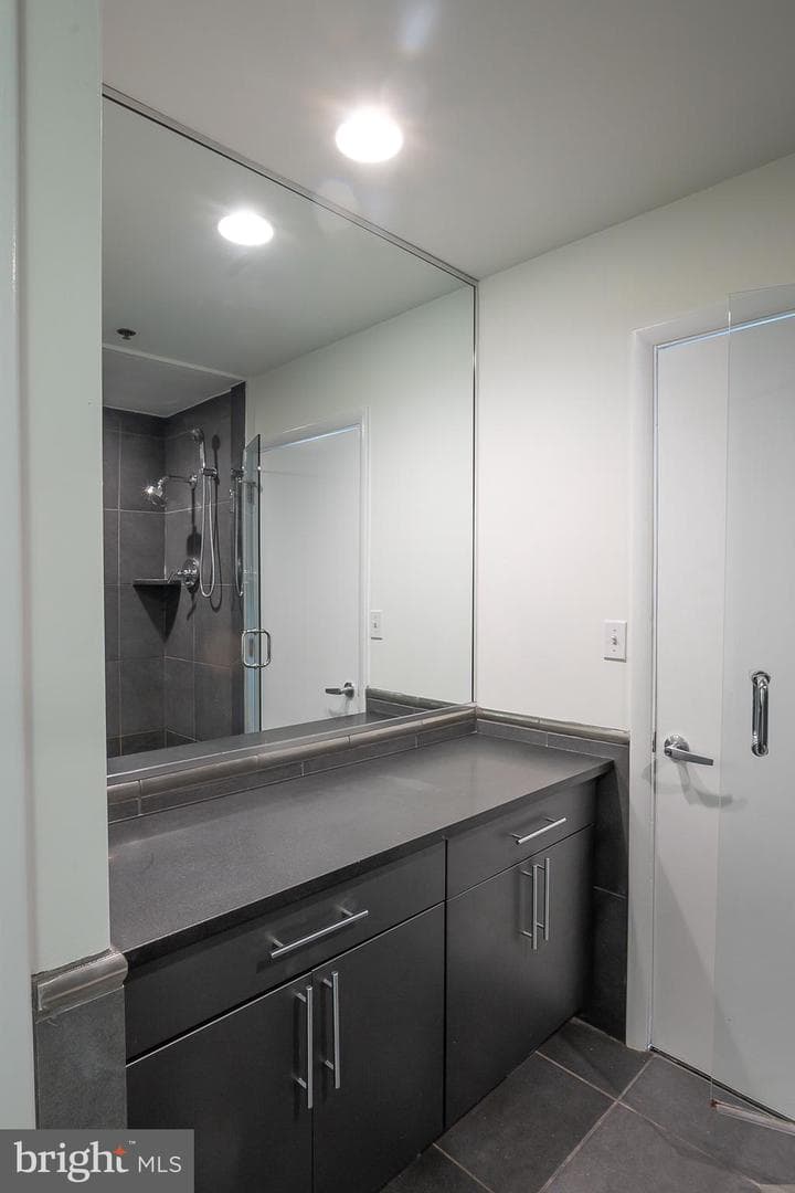 1220 Buttonwood Street #505 photo 16