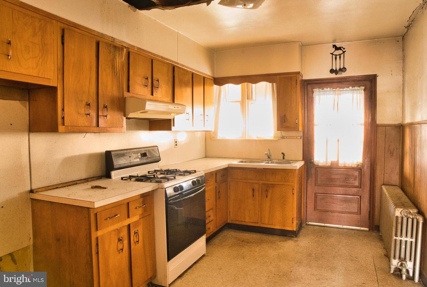 7226 Hegerman Street photo 3