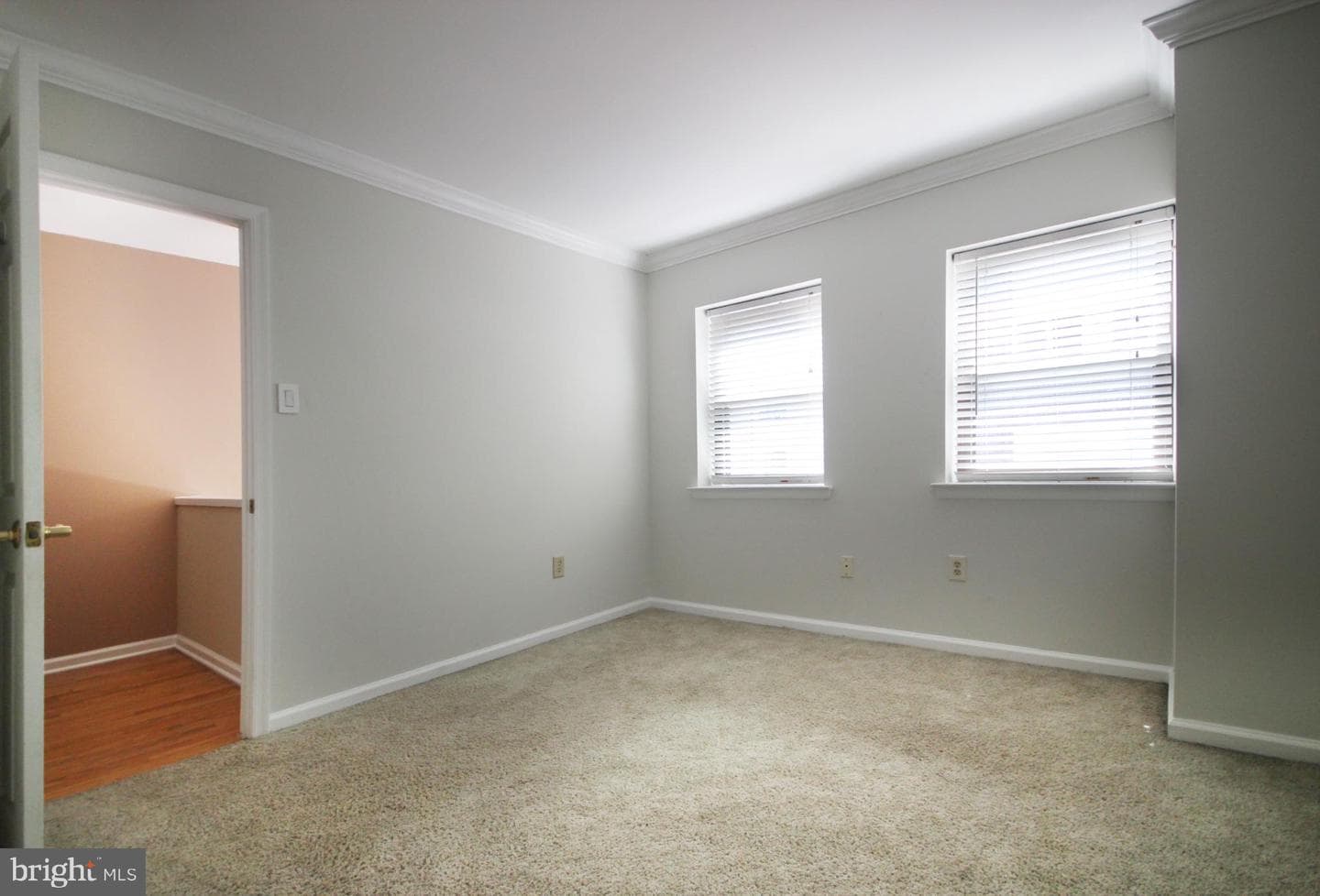 2128 Appletree Street photo 12