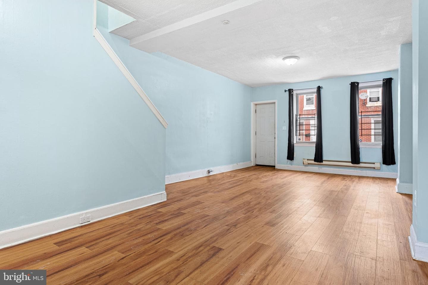 1832 E Lippincott Street photo 3