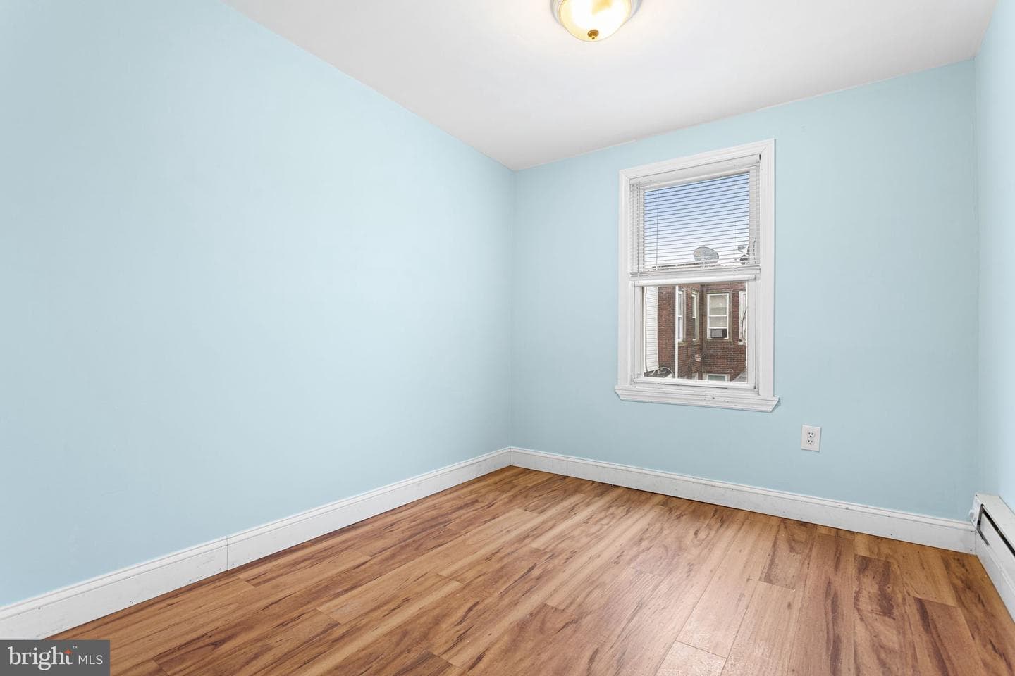 1832 E Lippincott Street photo 9