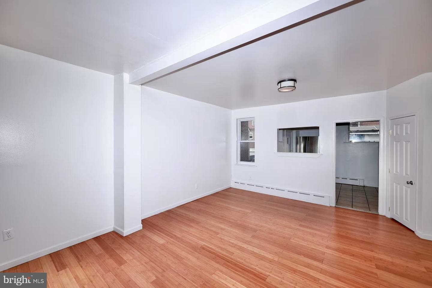 3549 Aldine Street photo 6