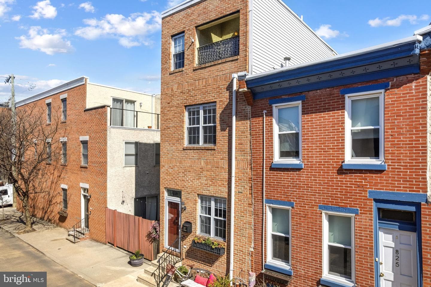 827 N Bambrey Street photo 2