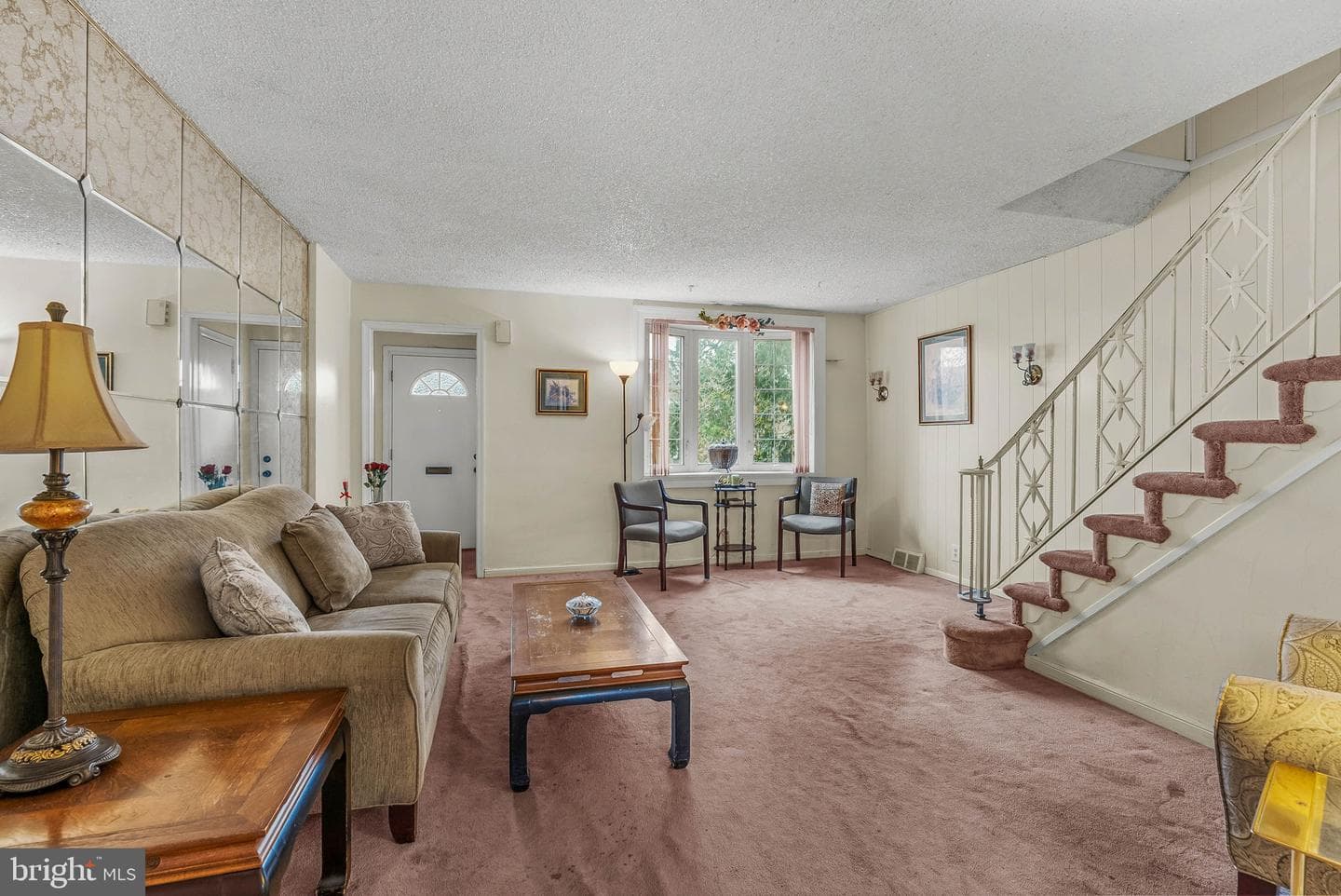 1119 E Dorset Street photo 5