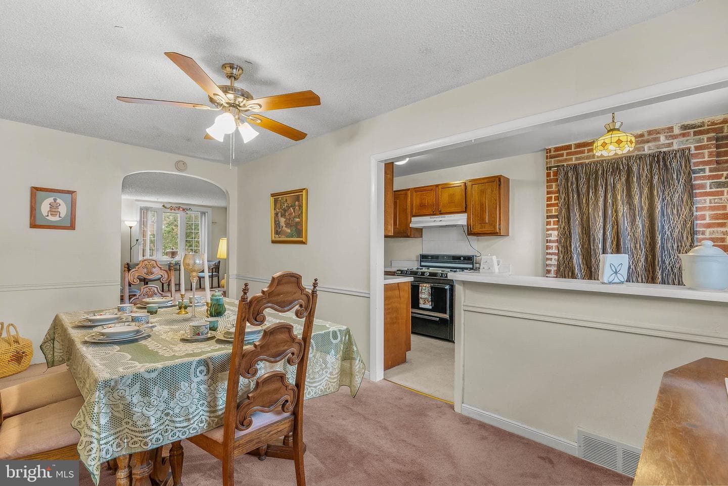 1119 E Dorset Street photo 9