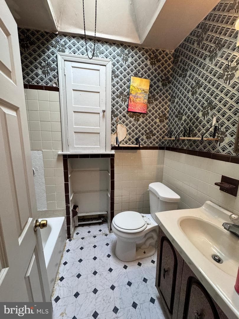 7415 Torresdale Avenue photo 7