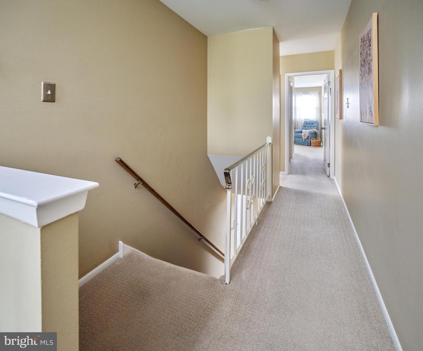 529 Strahle Street photo 20
