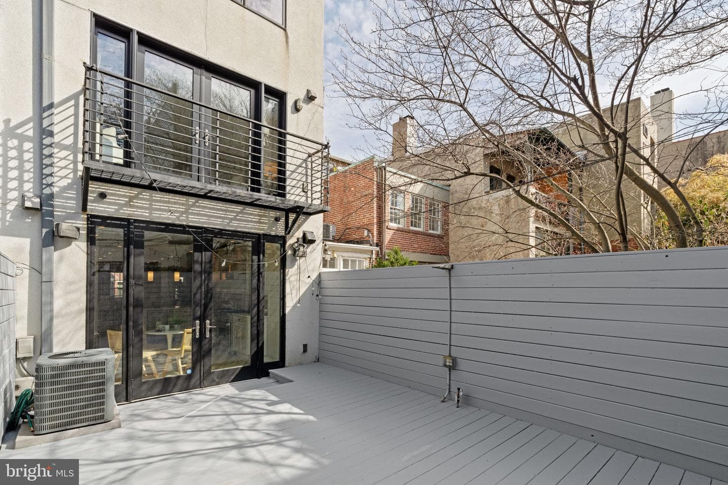 2426 Pine Street photo 11