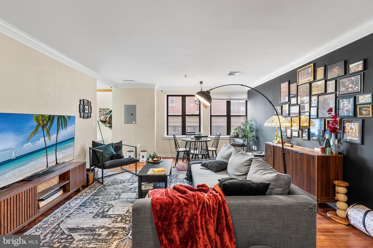 1939 Chestnut Street #2d photo 2