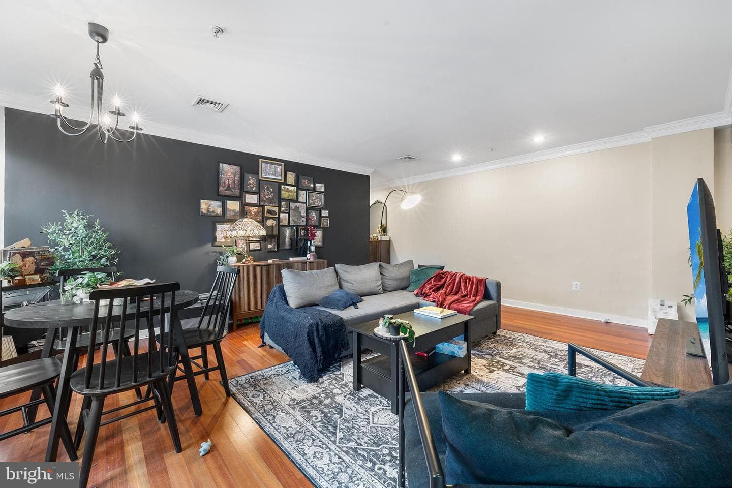 1939 Chestnut Street #2d photo 7