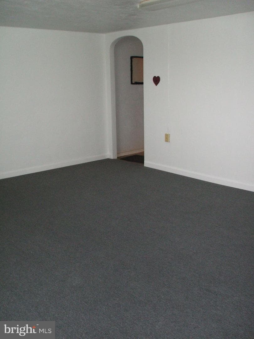 1608 Strahle Street photo 16