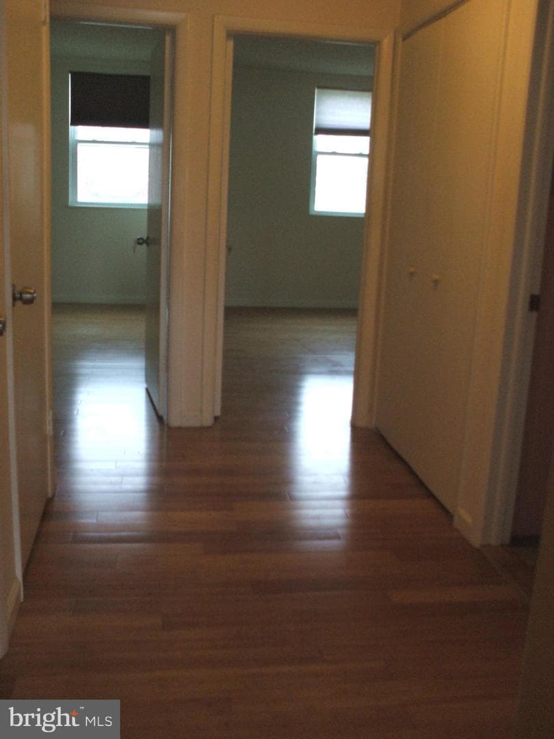 1608 Strahle Street photo 9