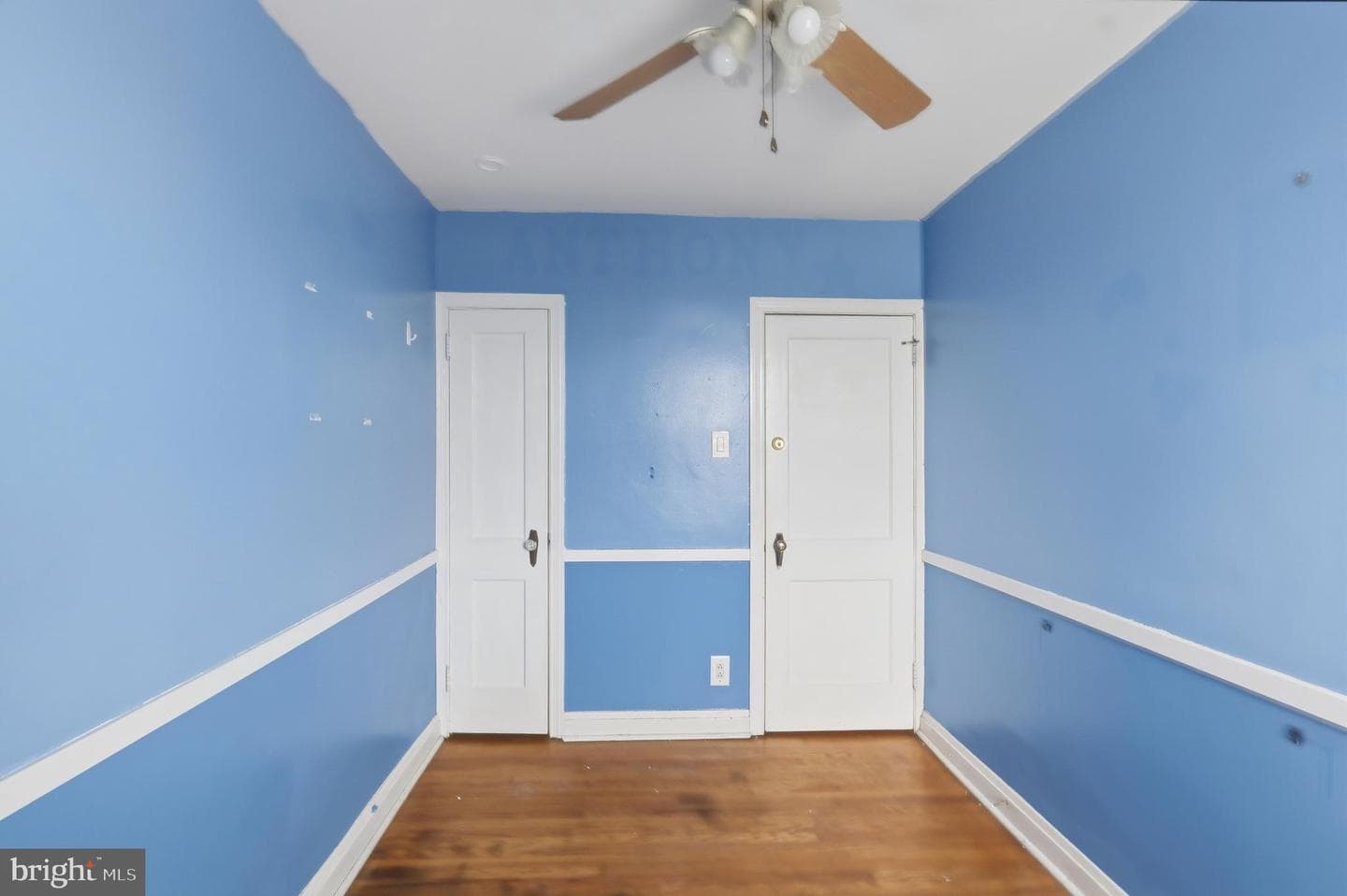 2913 Knorr Street photo 21