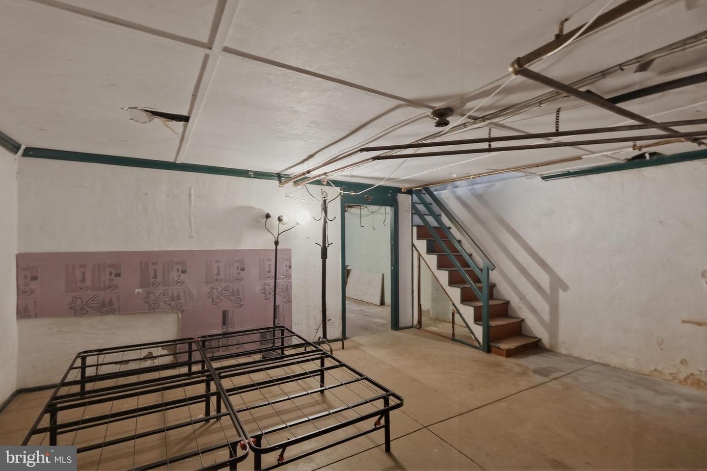 2913 Knorr Street photo 24