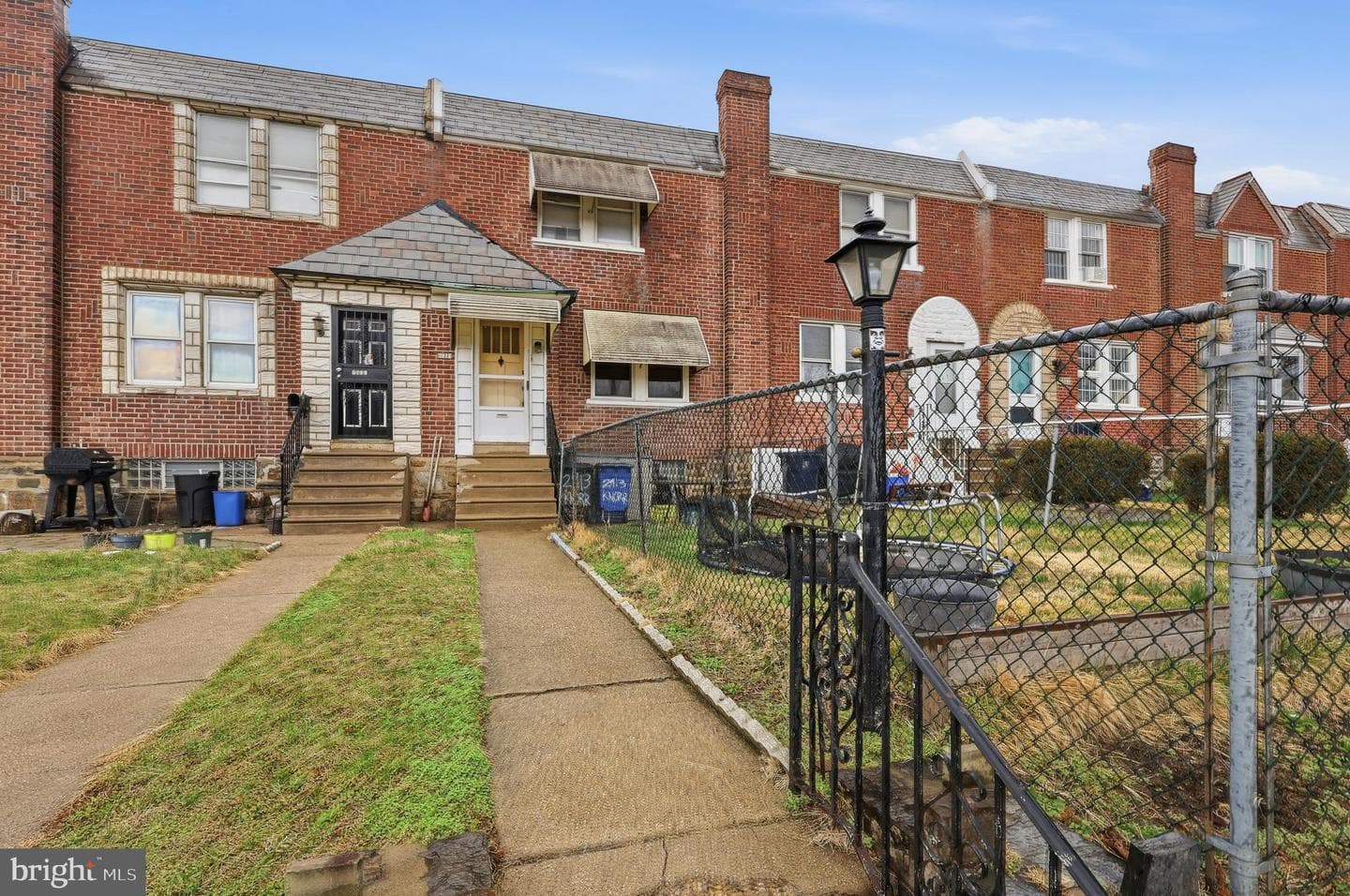 2913 Knorr Street photo 31