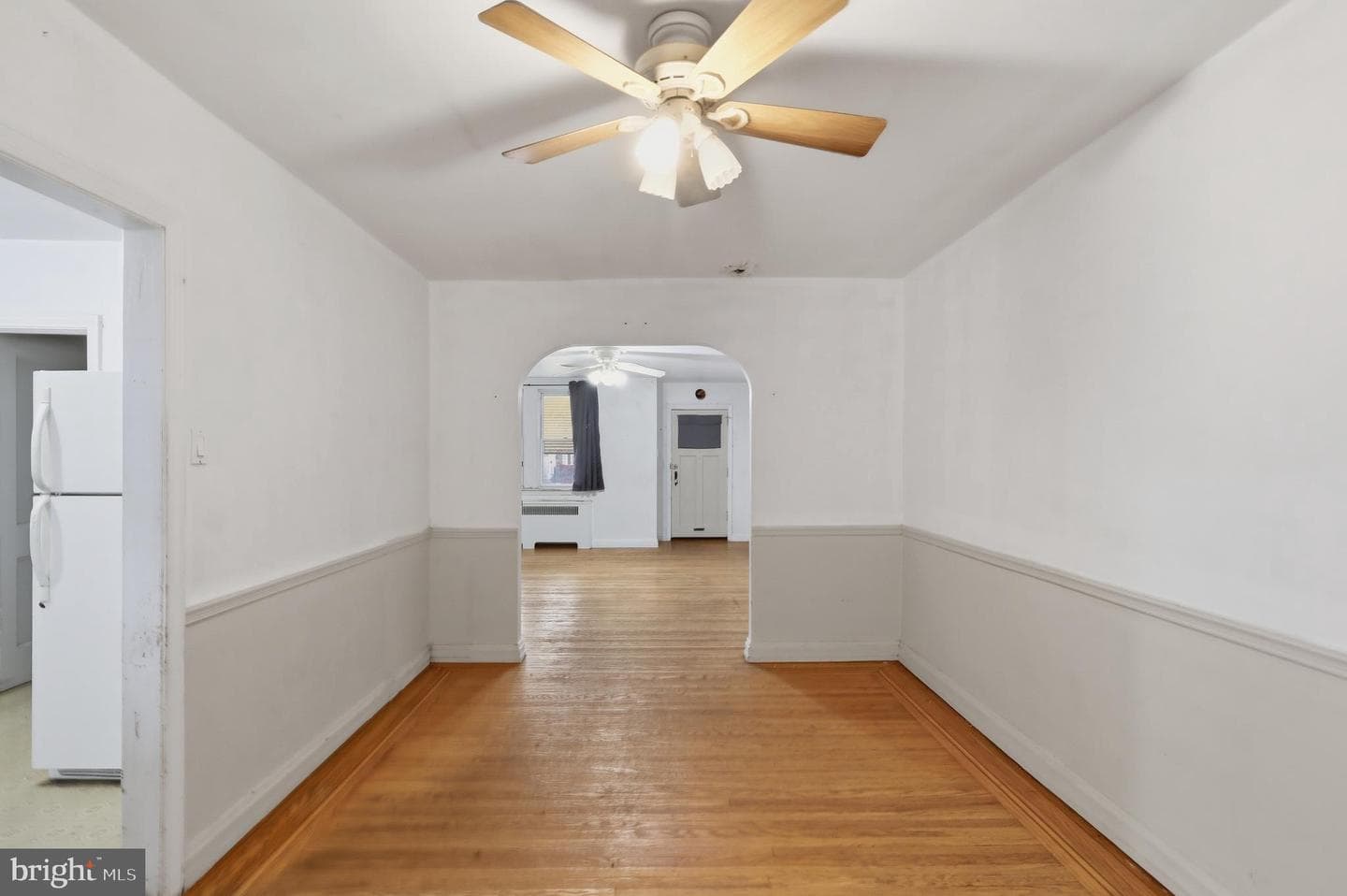 2913 Knorr Street photo 9