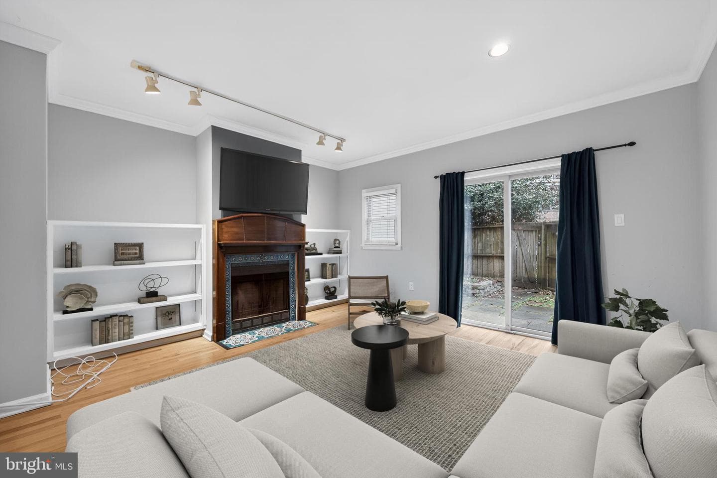 2501 Christian Street #403 photo 11