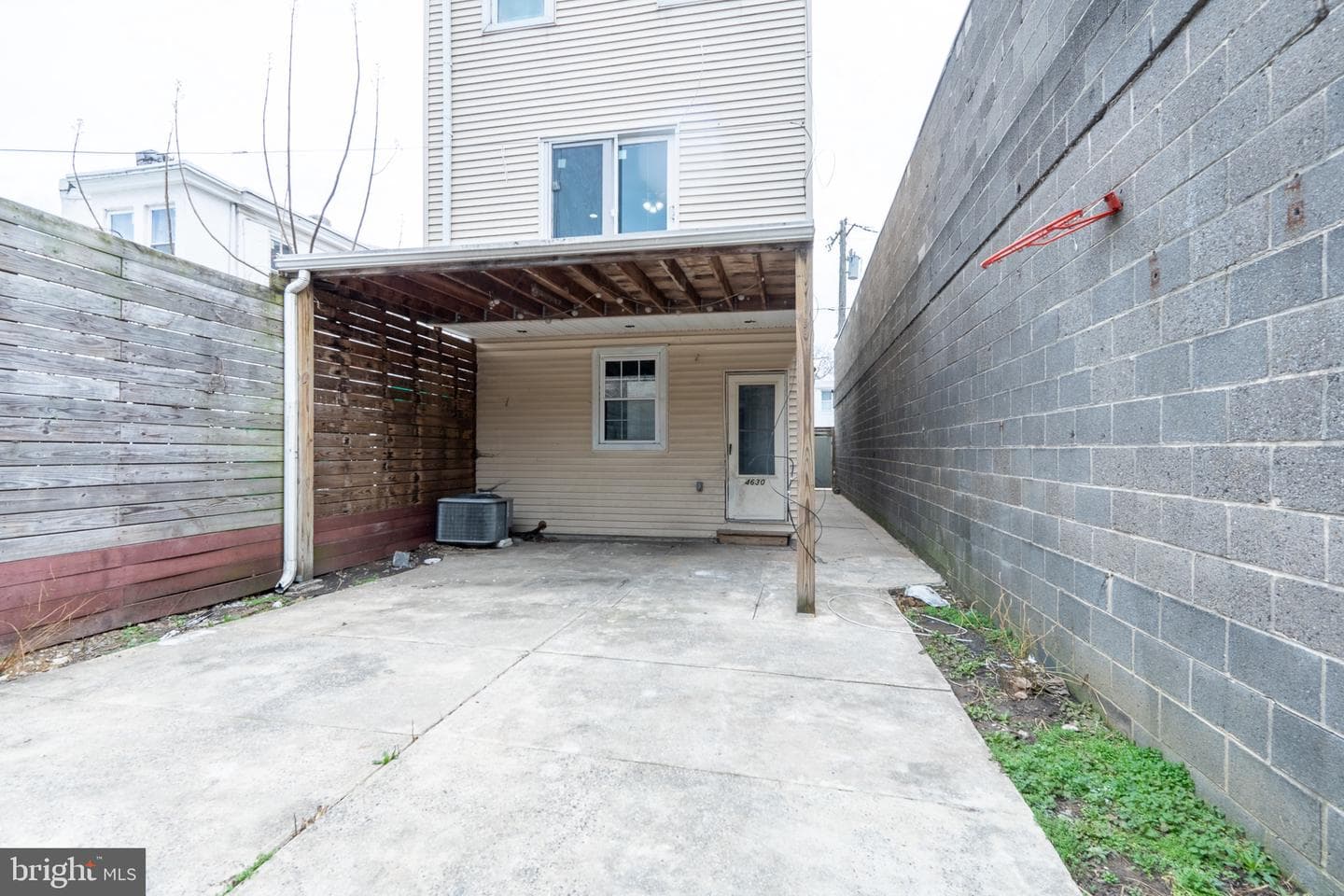 4630 Edmund Street photo 17