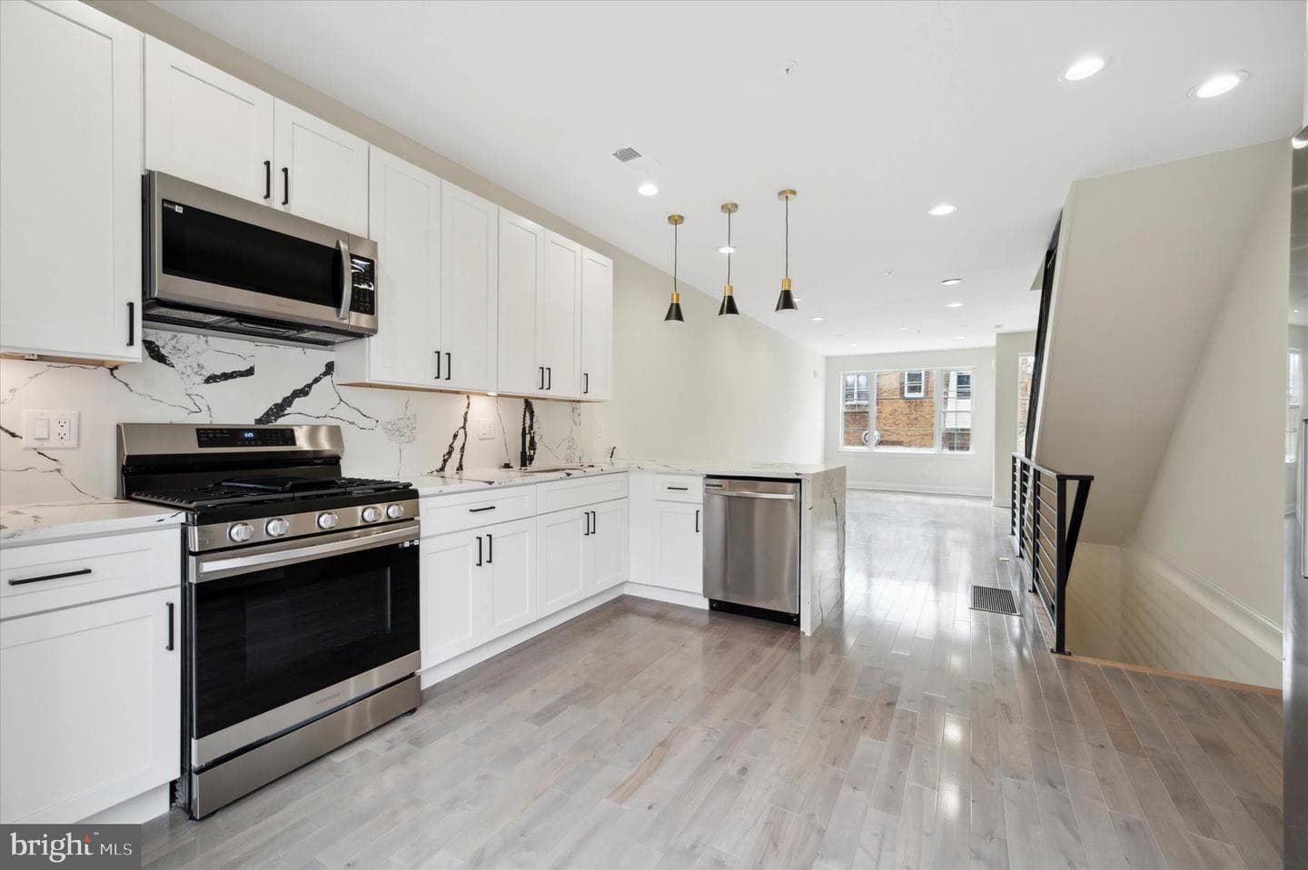 1543 S 31st Street photo 12