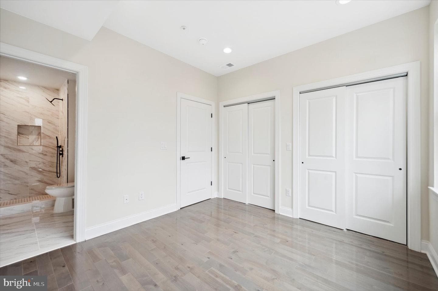 1543 S 31st Street photo 20