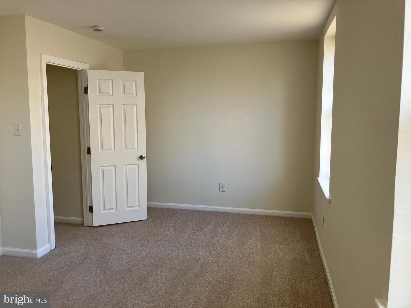 1707 N Croskey Street photo 21