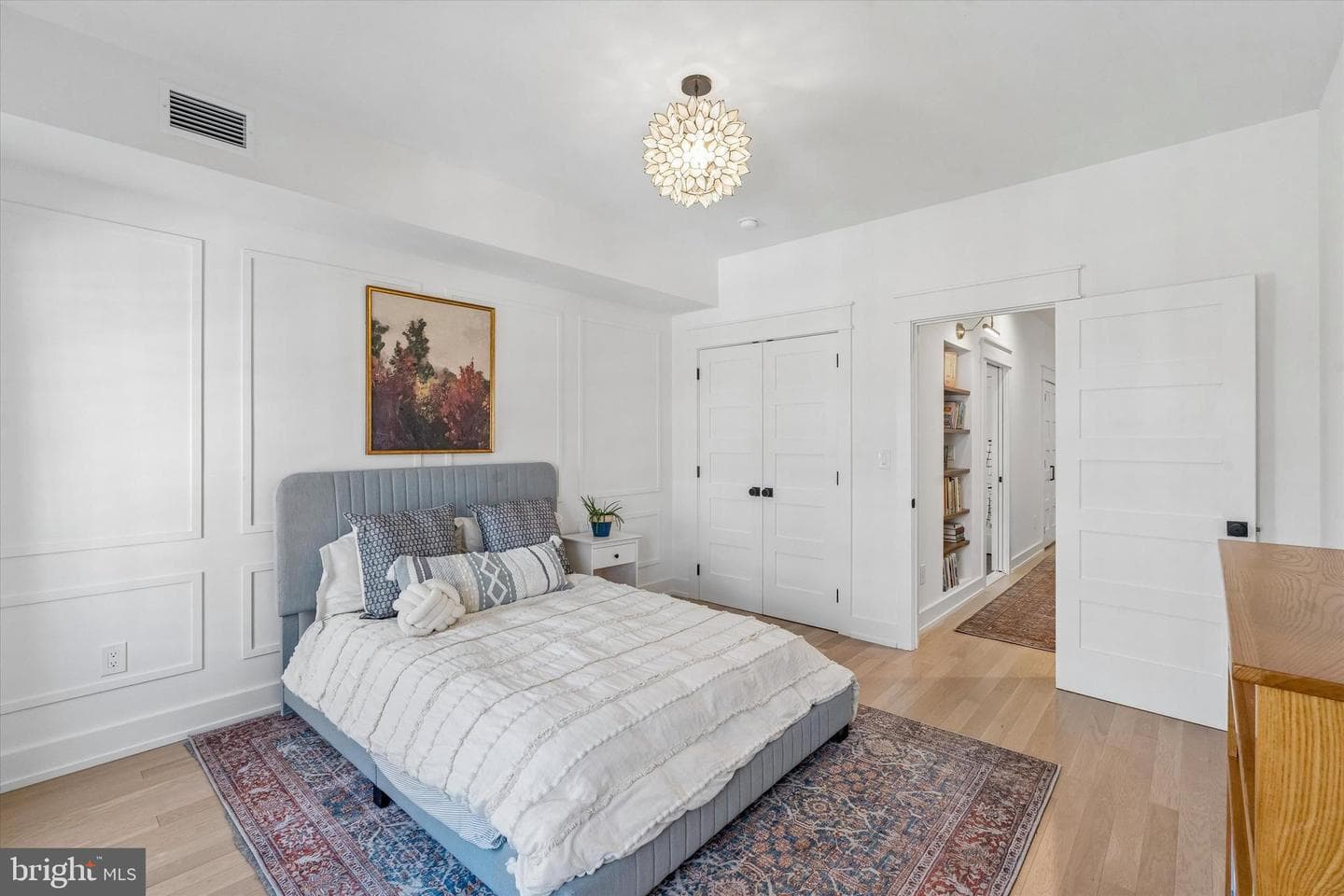 617 S Bambrey Street photo 16
