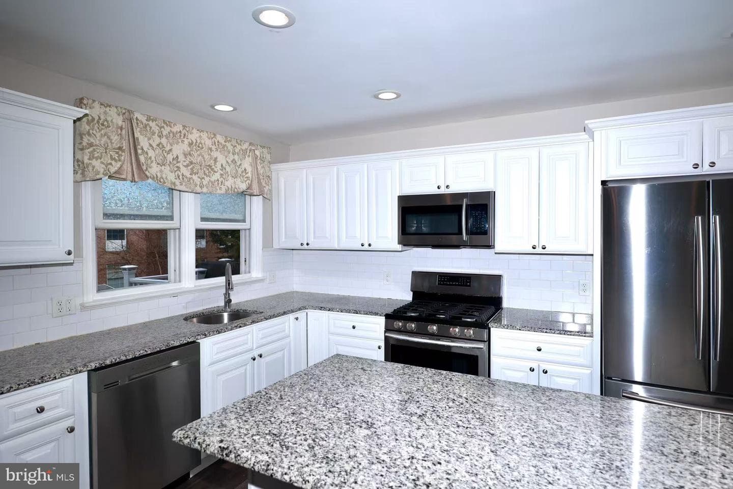 11850 Basile Road photo 10