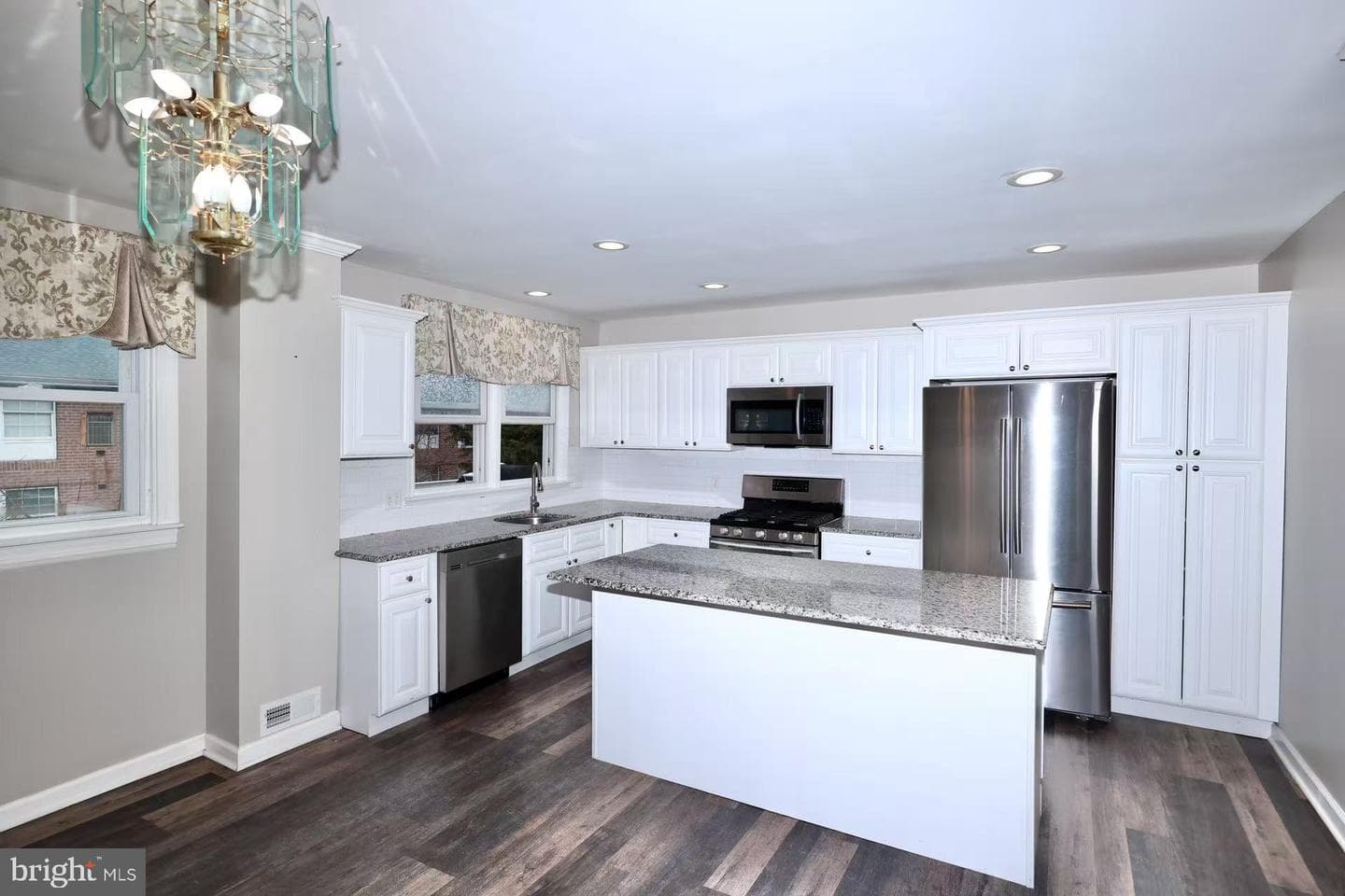 11850 Basile Road photo 11