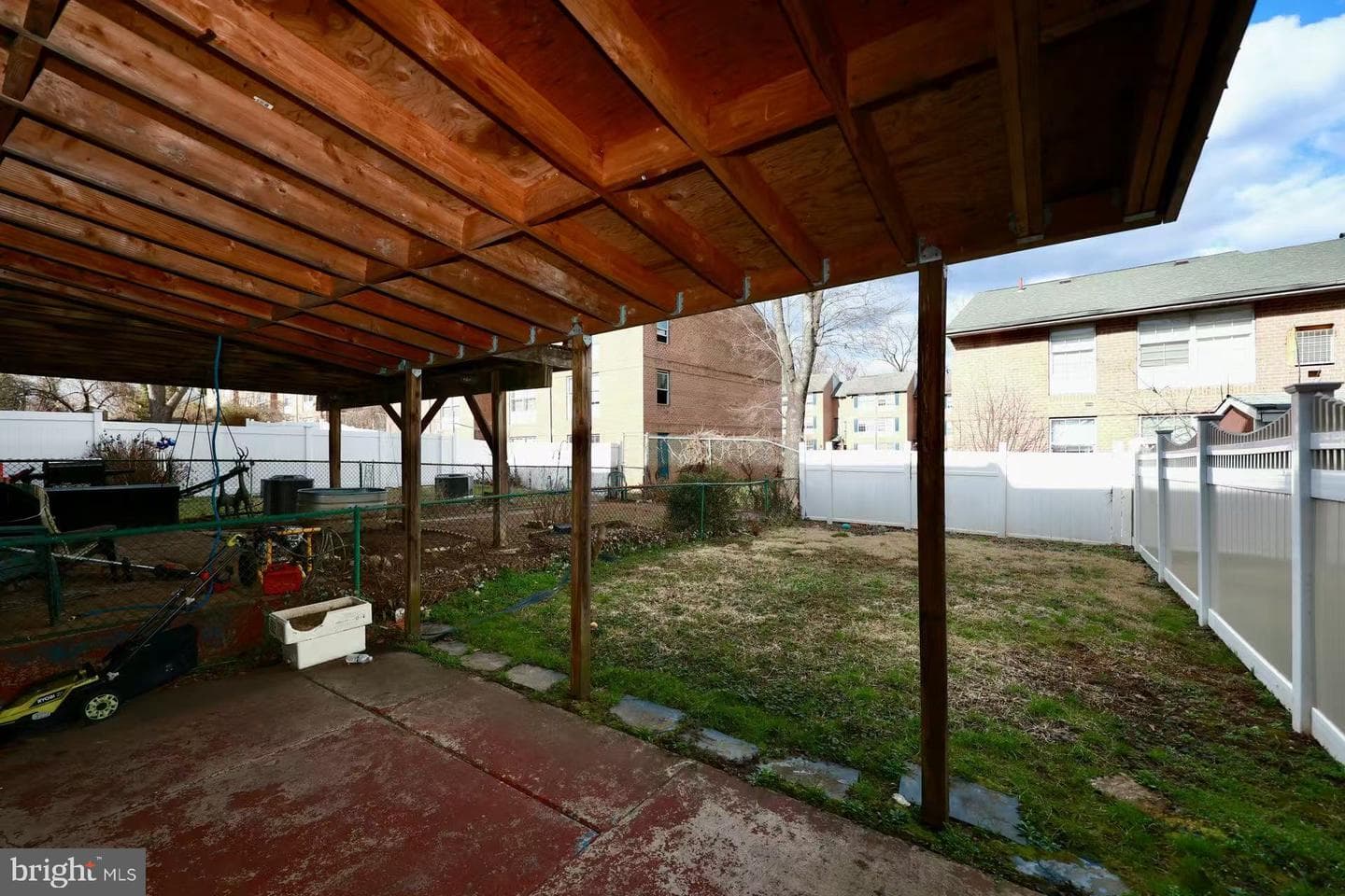 11850 Basile Road photo 30