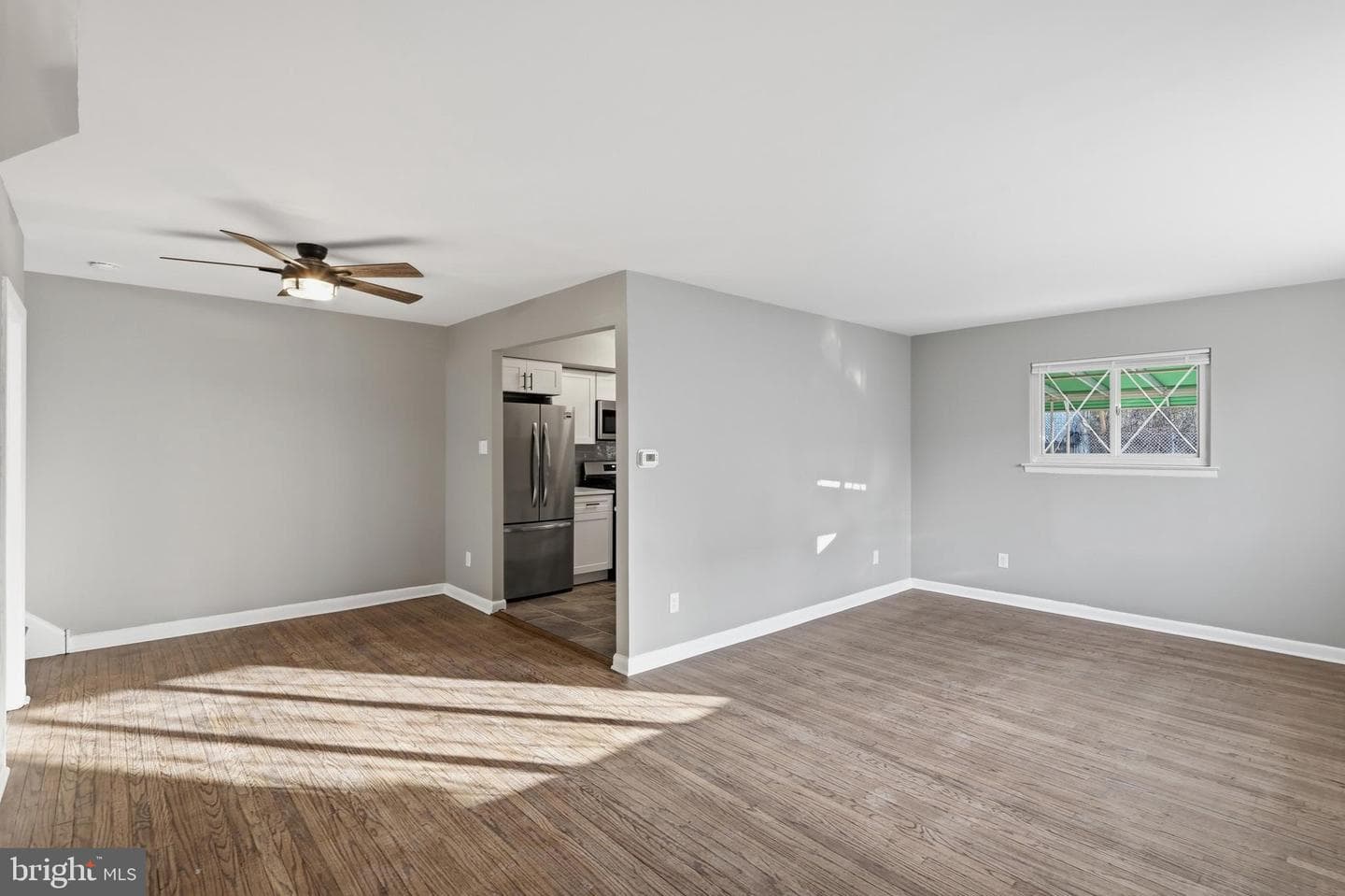 2942 Arlan Avenue photo 2