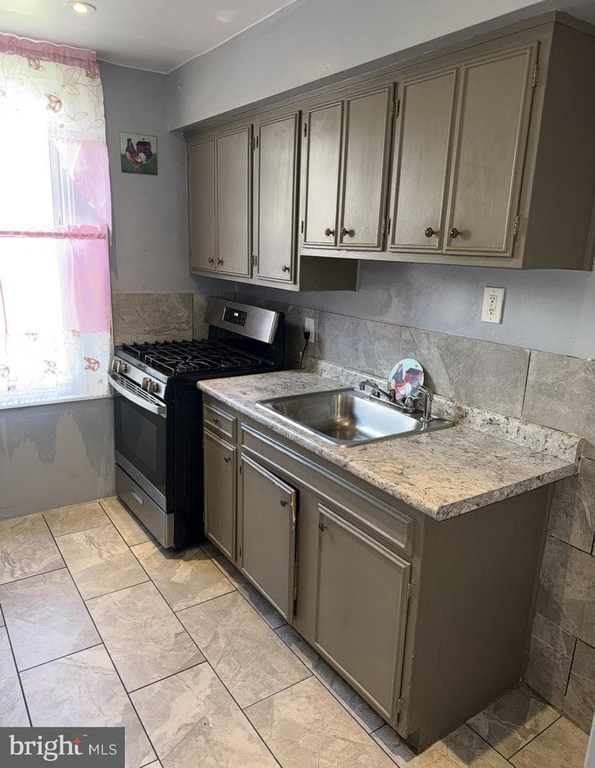6036 Walker Street photo 3
