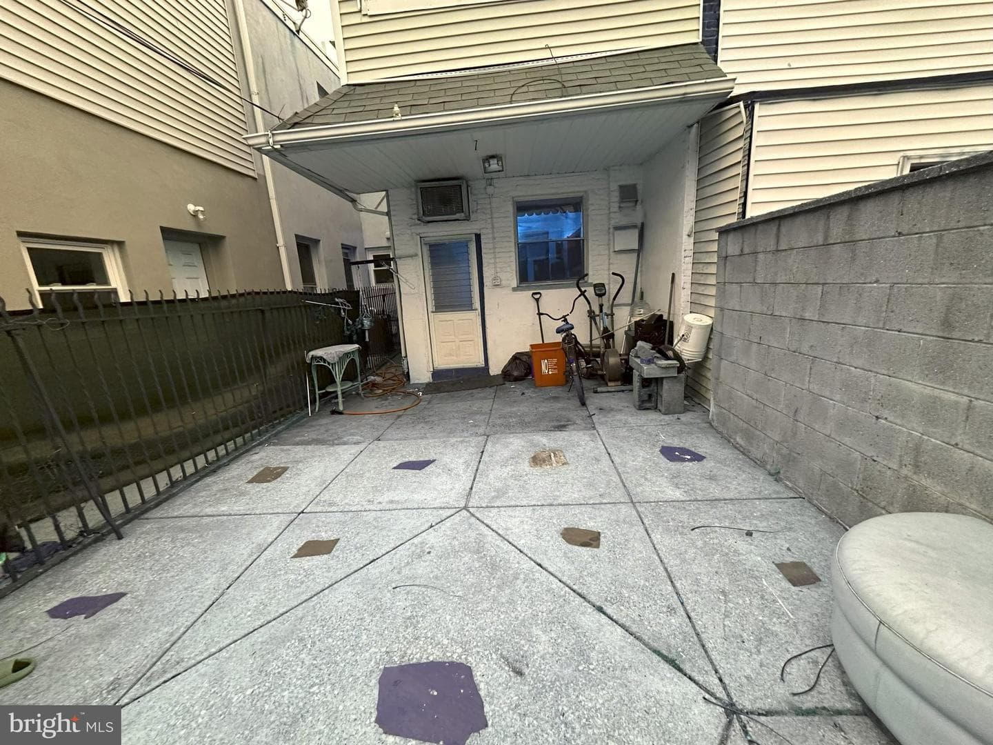 2215 S 9th Street photo 10