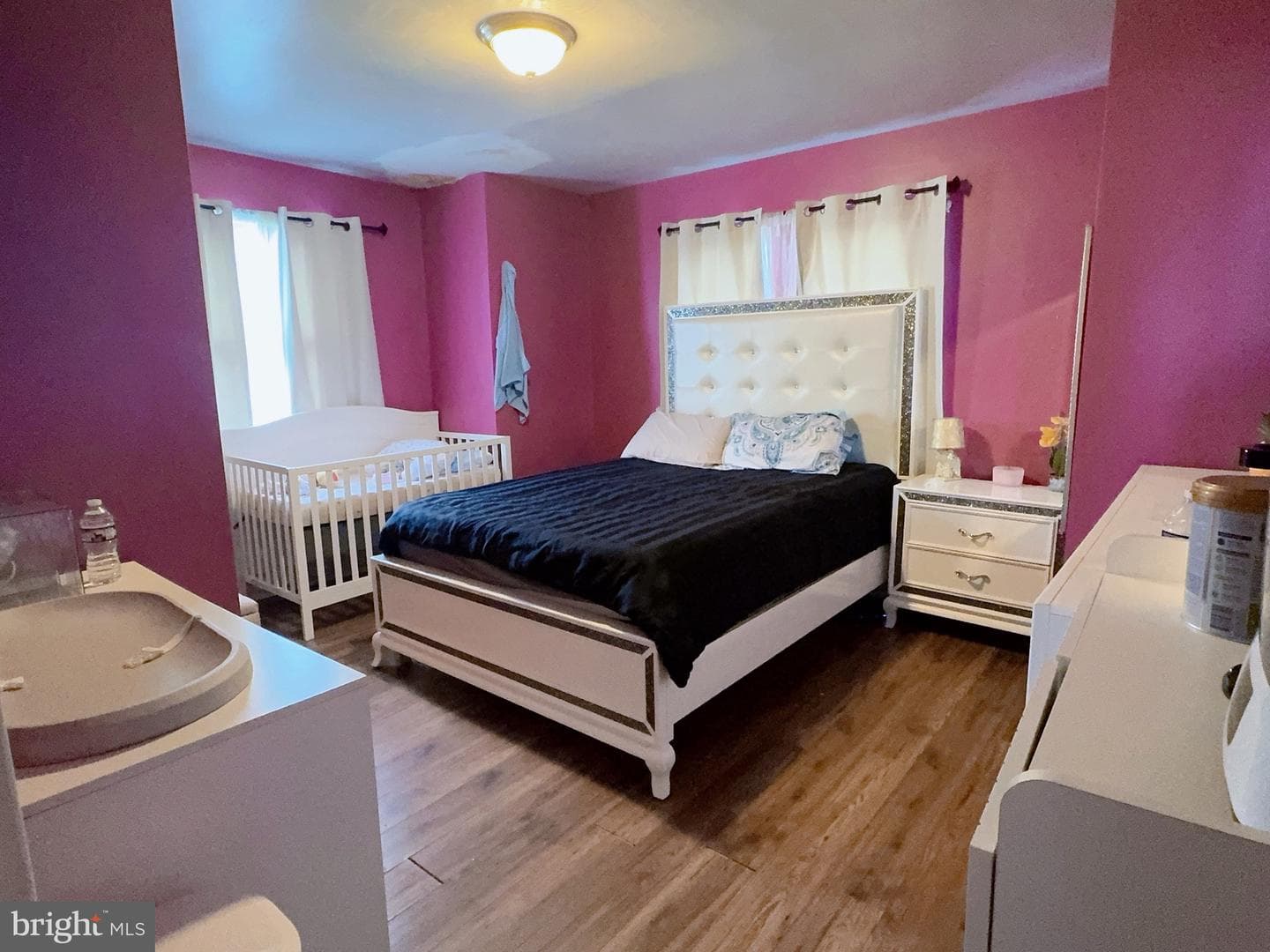 7476 Oxford Avenue photo 10