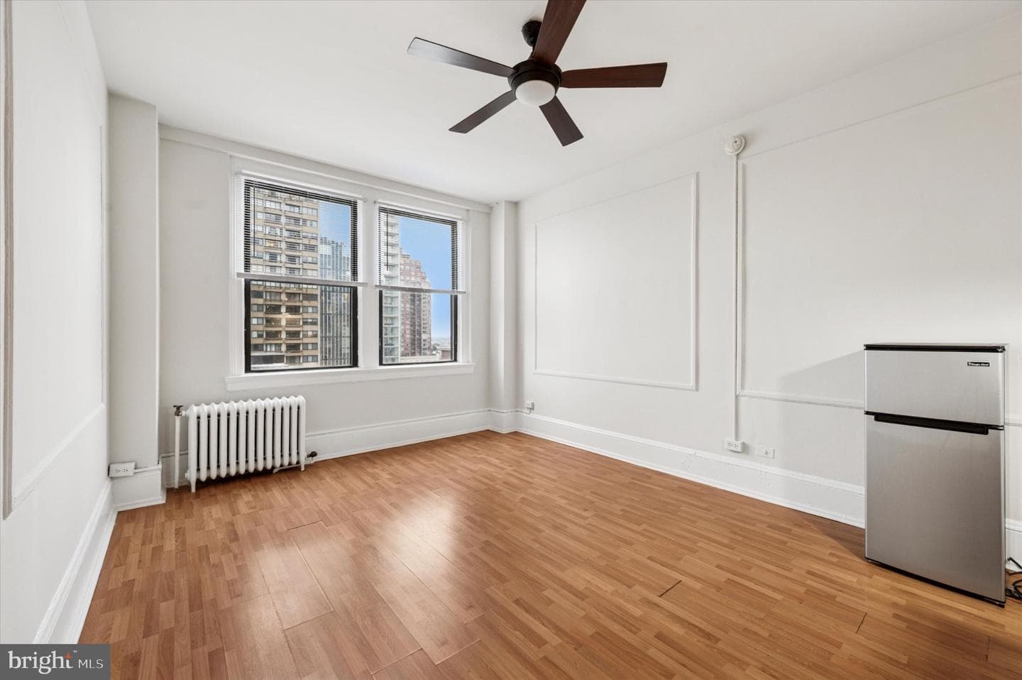 1324 Locust Street #1121 photo 2