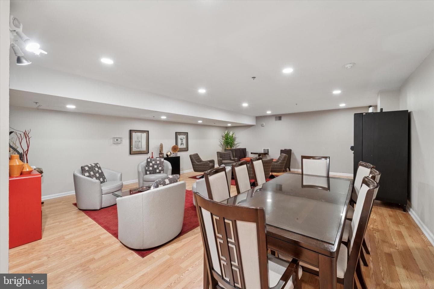 1324 Locust Street #1121 photo 20