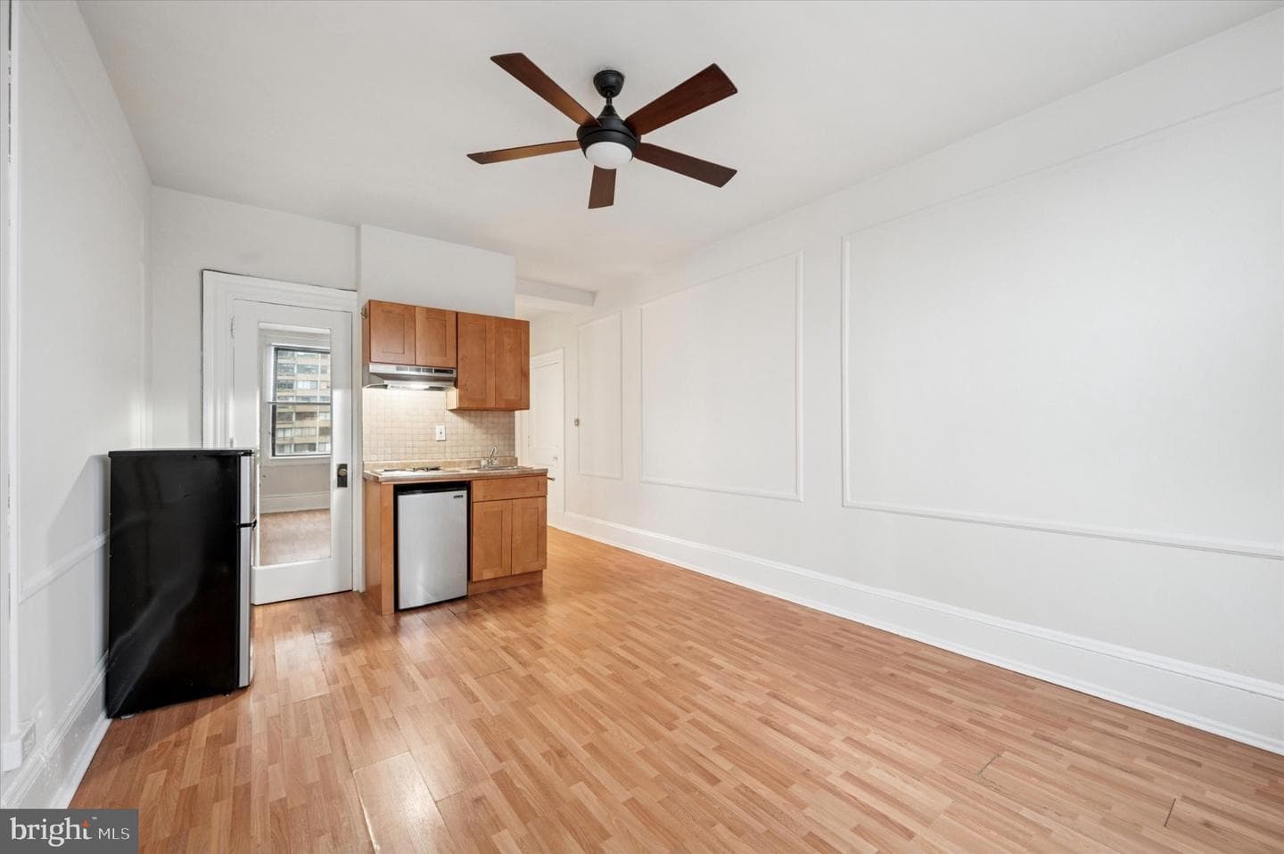 1324 Locust Street #1121 photo 5