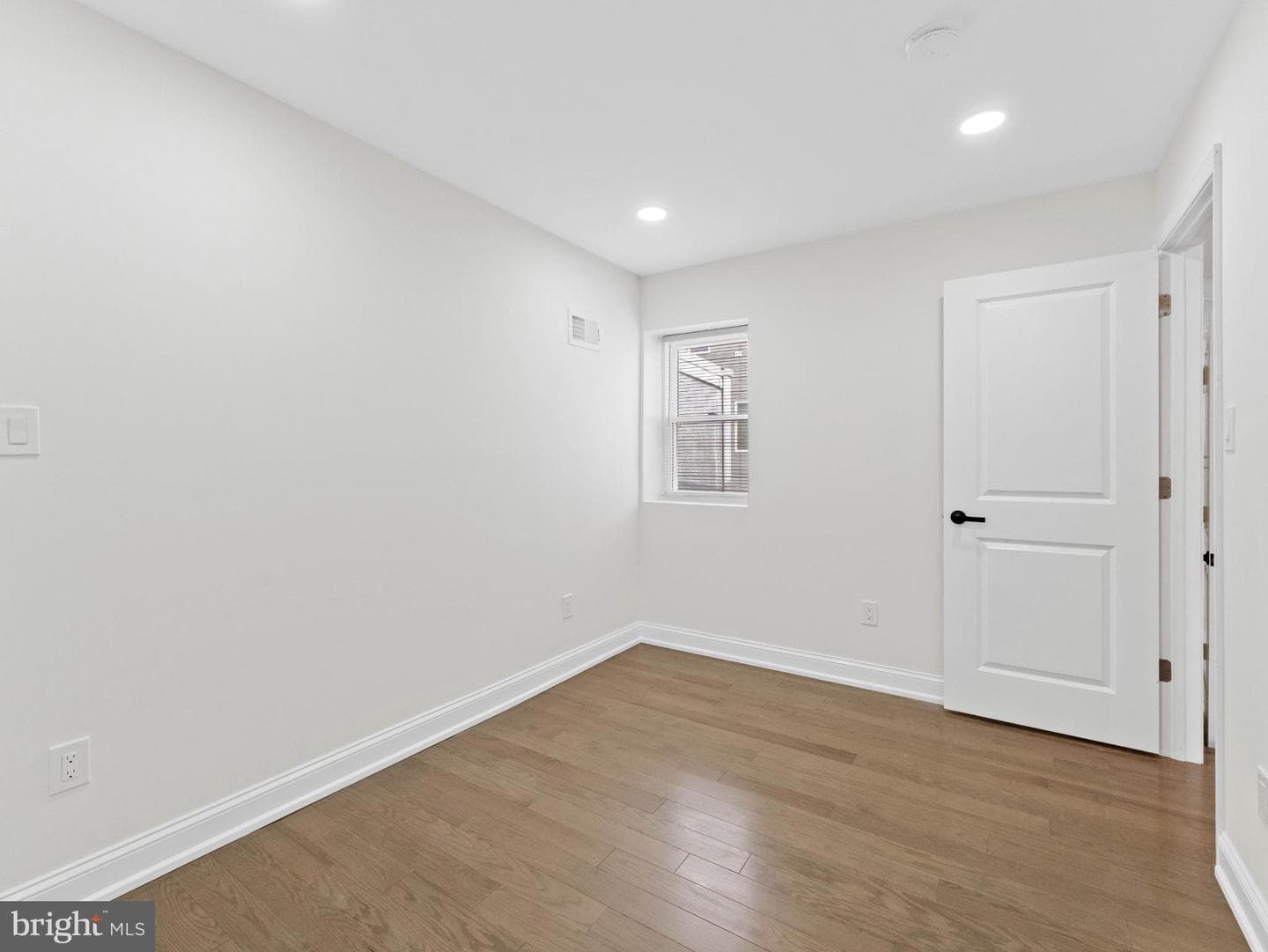 1529 S 19th Street photo 12
