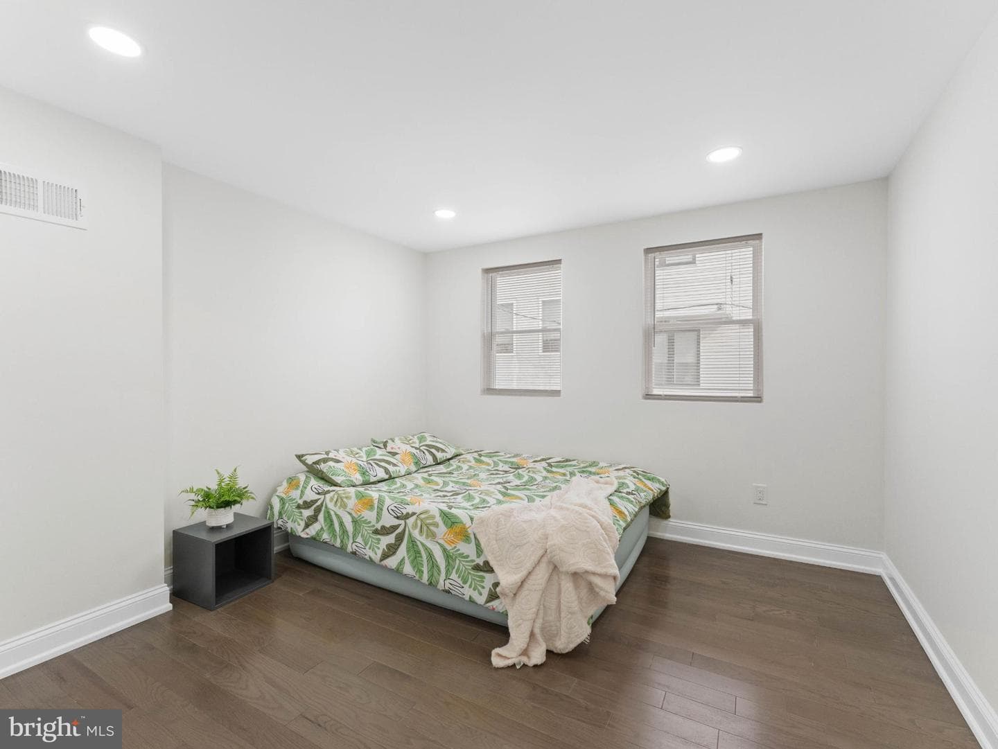1529 S 19th Street photo 16