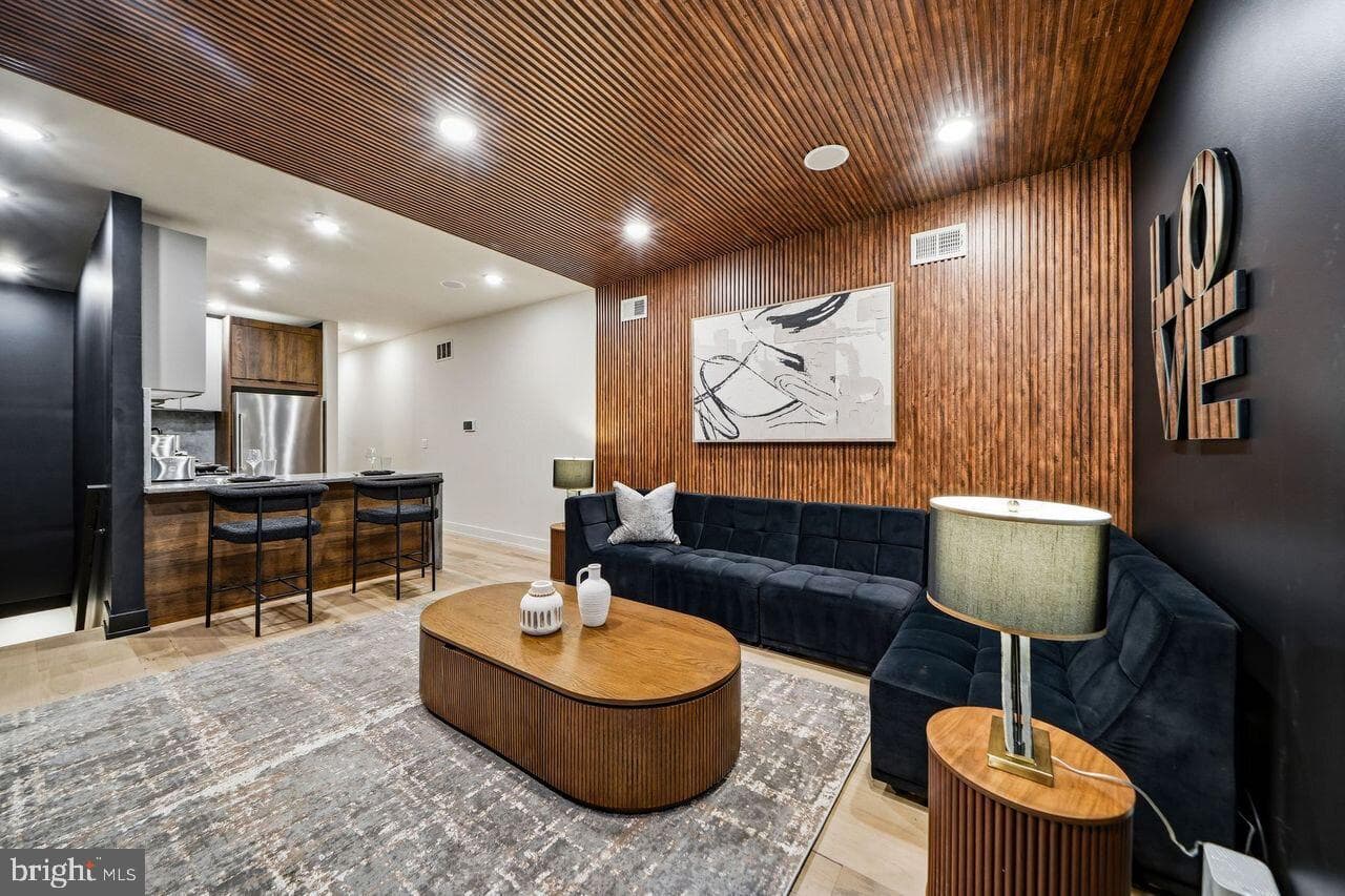 1214 E Susquehanna Avenue #2 photo 6