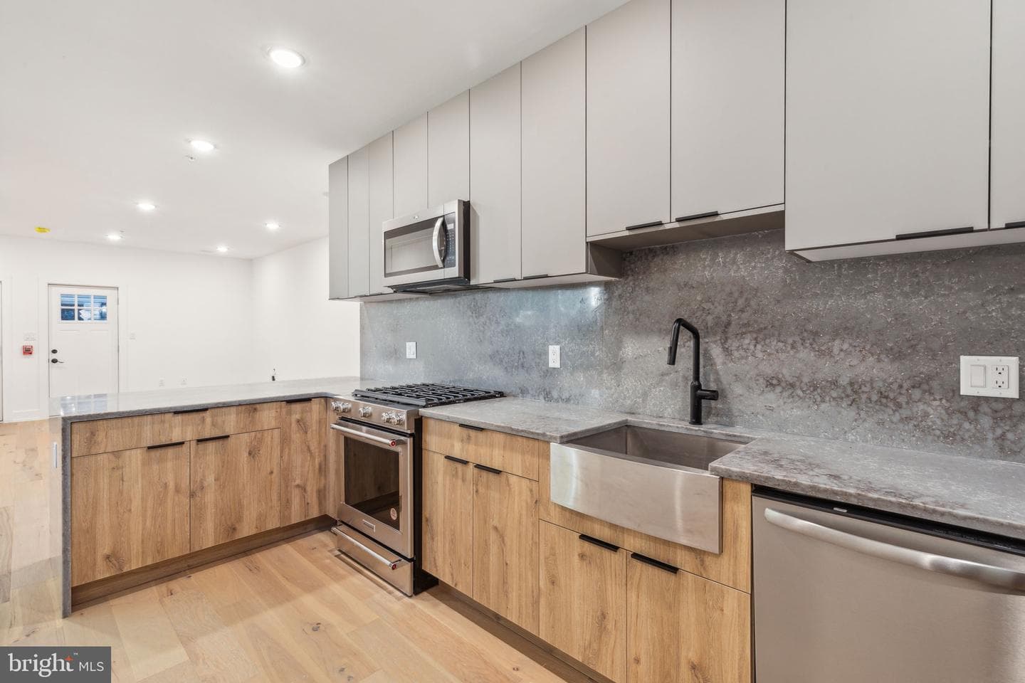 1214 E Susquehanna Avenue #2 photo 9
