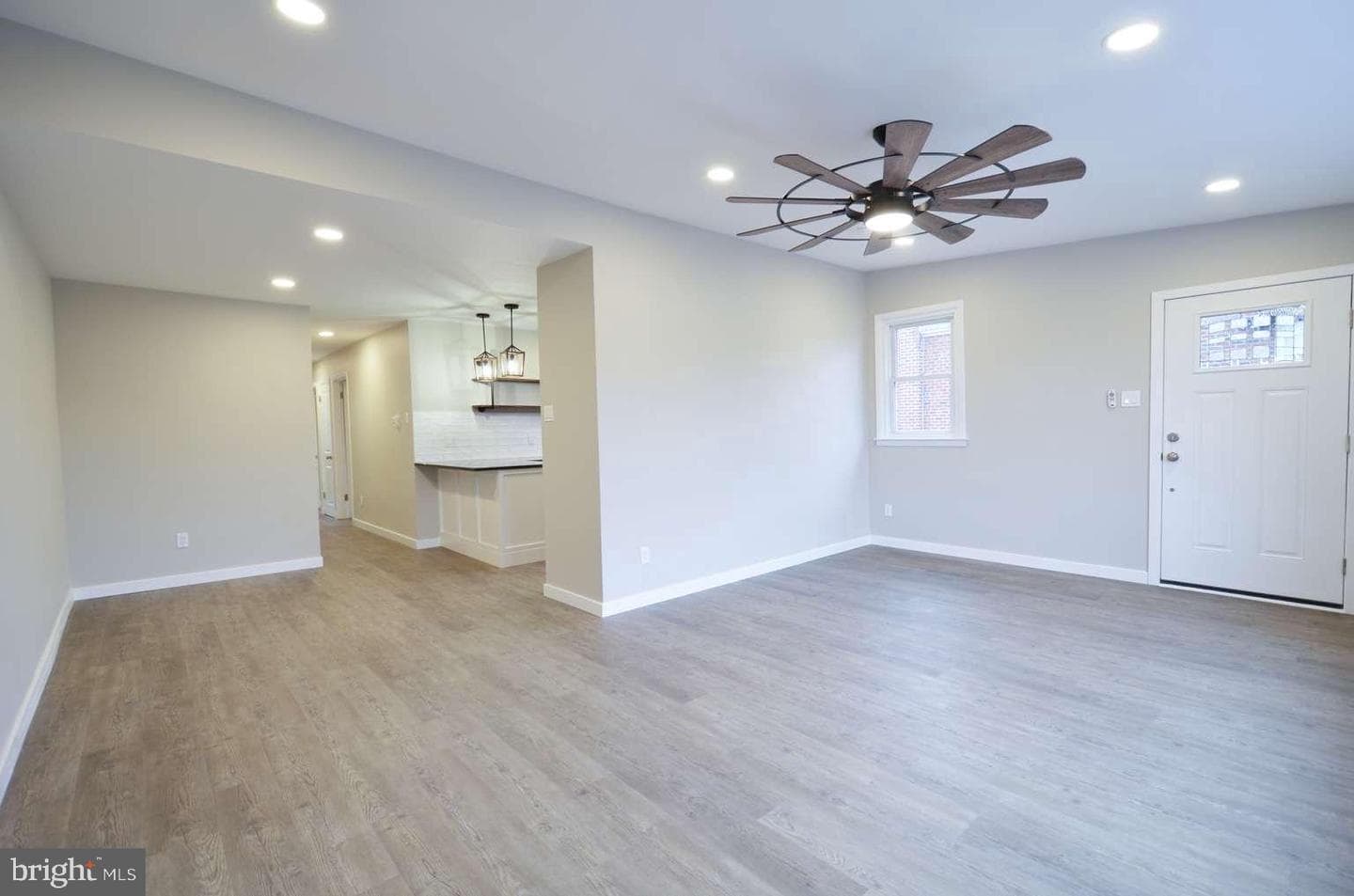 8213 Colfax Street photo 3