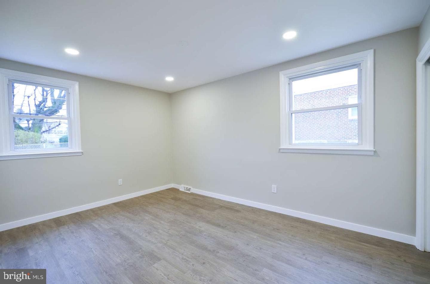 8213 Colfax Street photo 9