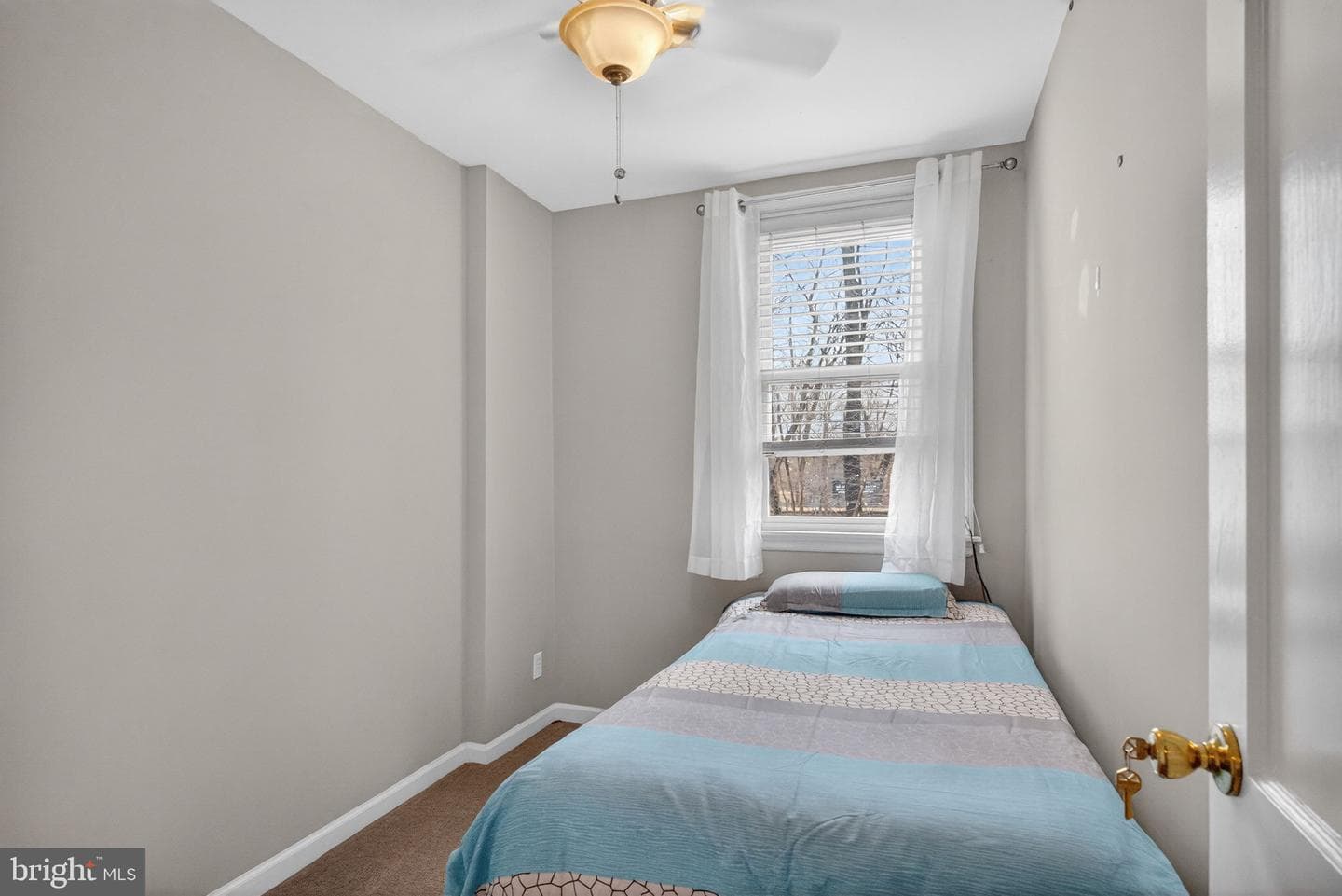 6190 Newtown Avenue photo 24