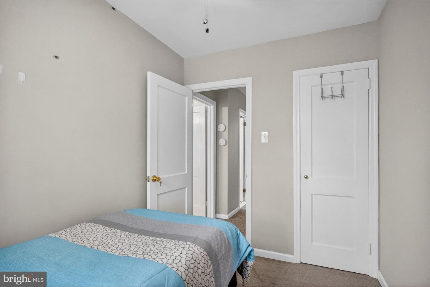 6190 Newtown Avenue photo 25