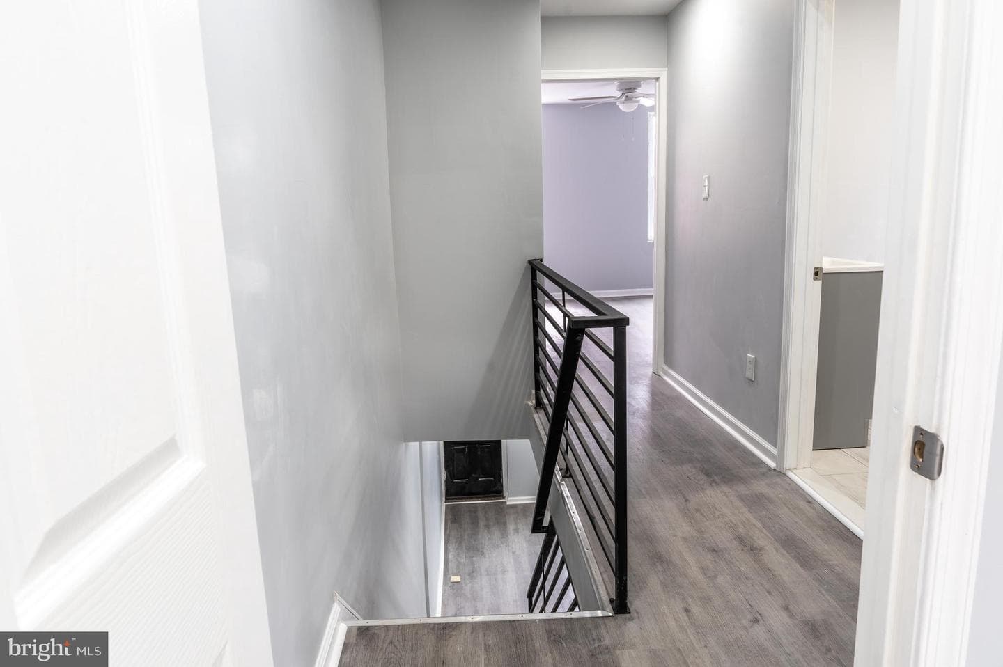 2323 Moore Street photo 12